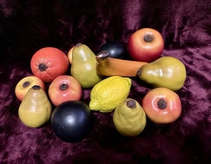 Remo Assortment 14-piece Box Fruit Style Hand Shakers - Picture 1 of 3