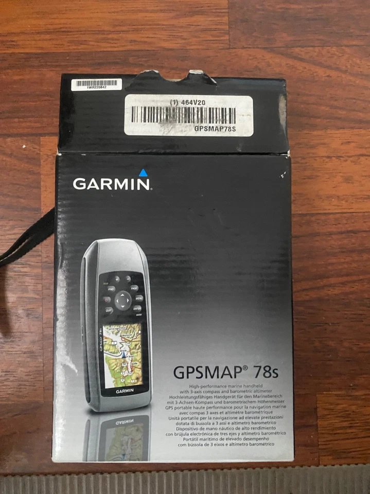 New Garmin GPSMAP 78s Handheld Marine GPS Bundle +8Gb micorSD Card Free Shipping - Image 1 of 4