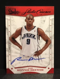2009-10 | Panini Studio Essence | Ronnie Brewer | #13 | Utah Jazz | Auto 90/99 - Bild 1 von 6