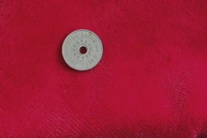 1937-1942 Utah Sales Tax Token 5Emergency Relief - Average Circulated  -A1 - Picture 1 of 6