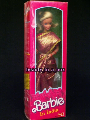 Barbie en India Muñeca Rosa y Oro Sari Rubia Caja todavía en plástico de fábrica Leo. Foto 1 de 4