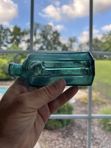 Vintage Rumford Chemical Works Drugstore Medicine Bottle Teal Green Eight Sided - Picture 1 of 9