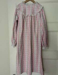 Lanz of Salzburg Girls' Flannel Nightgown Size M 7-8 - Picture 1 of 4
