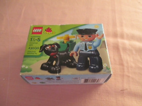 LEGO DUPLO: Policeman 5678 New In Sealed Box
