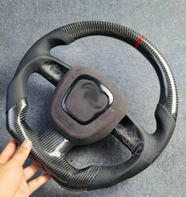 Volante plano de fibra de carbono real para Audi A4 A5 S4 S5 S6 B8 S8 B7 2008+ Foto 1 de 4