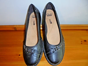 New Clarks Cushion Soft Black Leather Ballet Flat Shoes- Size 7 UK/ EU 41 - Picture 1 of 5
