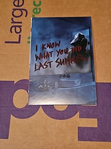 I KNOW WHAT YOU DID LAST SUMMER 2025 Werbefilm Postkartenset South Port  - Bild 1 von 8