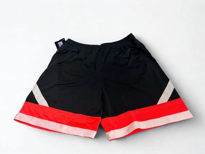 彪马:彪马 JAWS 网眼短裤/男式 XL 篮球-休闲 — 第 1/2 张图片