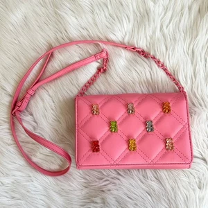 Bolso Bandolera Betsey Johnson Sybil G Acolchado Oso Gomoso Cuero Sintético, Rosa - Imagen 1 de 7