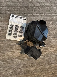 Cargador de aire K&N 63-1087 para Nissan #4W000 NUEVO SIN USAR ENVÍO GRATUITO - Imagen 1 de 16