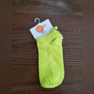 BRAND NEW GYMBOREE Girls 13-2 Bright Yellow Ankle Socks - Picture 1 of 3