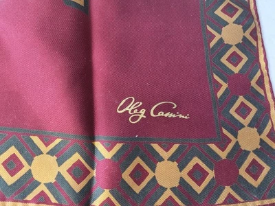 Lenço quadrado vintage OLEG CASSINI Borgonha folheado à mão bolso de seda 17" - Imagem 1 de 4