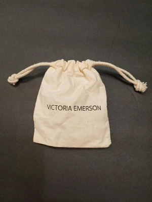 Victoria Emerson Collar Cordón Cuero Tostado Barra Cristal Amarillo Colgante Ajustable Foto 1 de 4