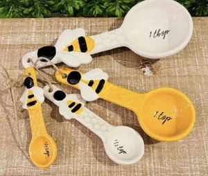 Young's Ceramic Honey Bee Measuring Spoons 4 Pc Set Tiered Shelf Or Everyday Use - Picture 1 of 9