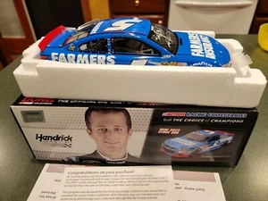 AUTOGRAPHED ACTION RACING 1:24 2013 Kasey Kahne #5 Farmer's Insurance st167 - Picture 1 of 7