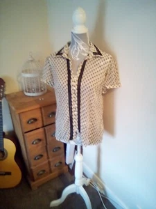 Phase Eight Silk blouse size 14 semi sheer cream/black needs cami - Picture 1 of 7