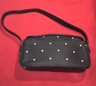 Kate Spade小号波点钱包黑白尼龙带皮革装饰 — 第 1/4 张图片