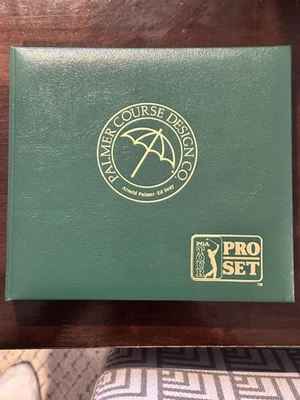 1990 PGA TOUR PRO SET (100 cards)  - Image 1 of 4
