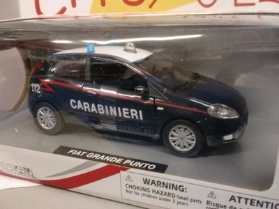 NEWRAY 1/24 - FIAT GRANDE PUNTO - CARABINIERI - Immagine 1 di 2