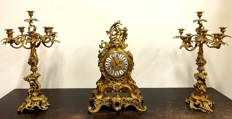 A LARGE GILT BRONZE MANTEL CLOCK GARNITURE. NAPOLEON III. FRANCE. XIX CENTURY Cover