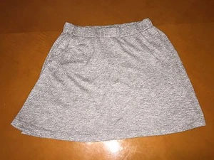 $19.99 NWT New Kid's Gap Gray Short Skirt Cotton Blend w Pockets Size S (6-7) - Picture 1 of 4
