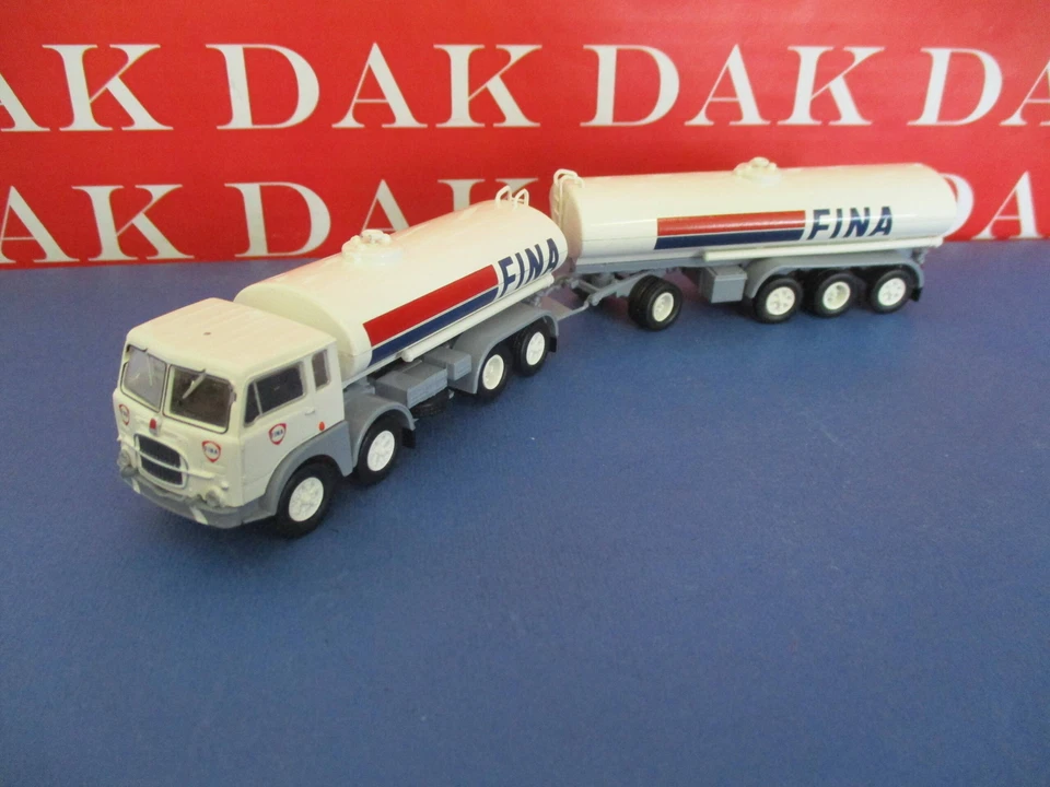 1/87 Modellino Camion Truck Fiat 690 Millepiedi Cisterna Fina by Brekina - Immagine 1 di 4