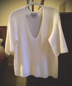 NWT PURE Collection 100% Cashmere Sweater. Sz 6/8 - Picture 1 of 12