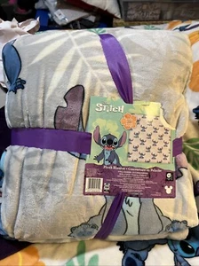 Disney Stitch Hibiscus blue Flower Full/ Queen Size White Plush Blanket New HTF - Picture 1 of 3