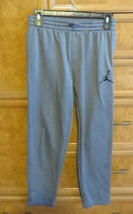 Boy's Jordan logo Therma-fit Sweatpants warmup gray size L large EUC - Picture 1 of 5