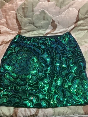 H & M SEQUINNED VELVET MINI SKIRT GREENS / BLUES BEAUTIFUL Size LARGE  - Image 1 of 4