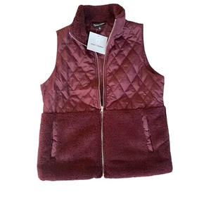 Women's Holiday Cozy Sherpa Quilted VestJacket||Medium NWT - Picture 1 of 4