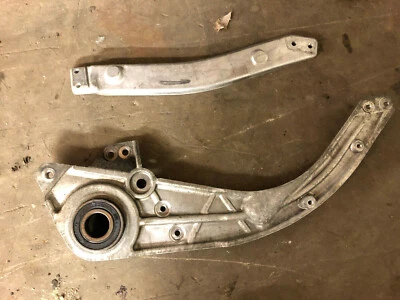 Yamaha SR Viper XTX zr 7000 sidewinder 16 15 17 14 frame gusset bearing housing - Image 1 of 3