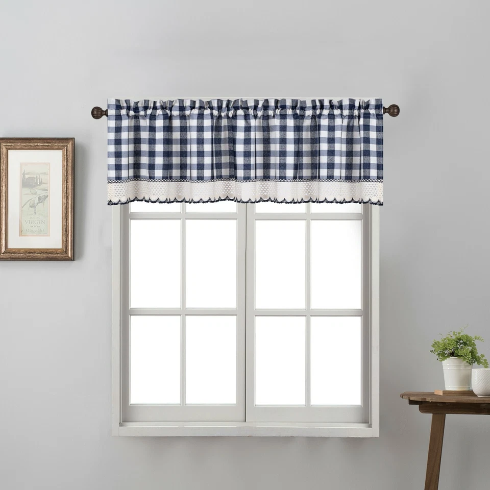Cenefa de ventana de bolsillo con varilla recortada de ganchillo a cuadros Buffalo de 1 pieza Foto 1 de 1