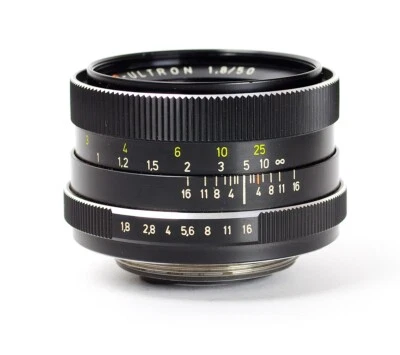 Voigtlander Color Ultron 1.8/50mm f/1.8 50mm mount M42 Original No.2341538 - Image 1 of 3