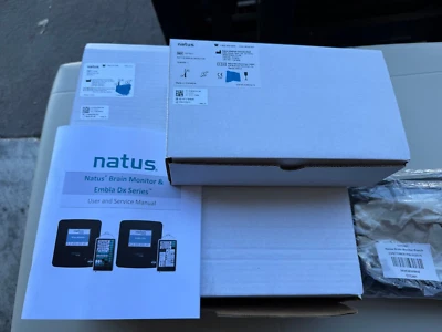 Monitor cerebral y unidad base Natus 016862 y caja Breakout 021911 Foto 1 de 4