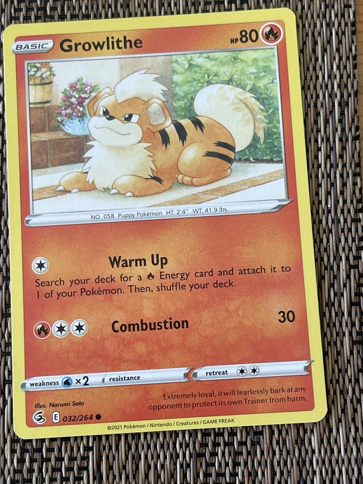 Growlithe Common SWSH08: Fusion Strike 032/264 LP/NM - Image 1 of 1