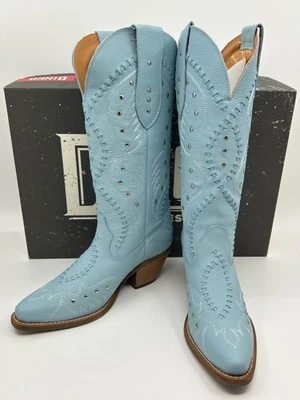 Botas occidentales DINGO NUEVAS EN CAJA Pretty 'N Rosa Talla 7,5 M Azul Pálido Mujer Vaquera Tachonadas Foto 1 de 4