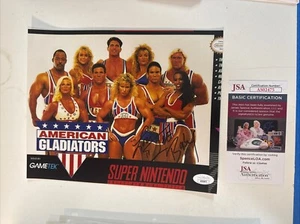 ICE PHOTO SIGNED AUTOGRAPHED LORI FETRICK 8x10 JSA COA AMERICAN GLADIATORS - Picture 1 of 4