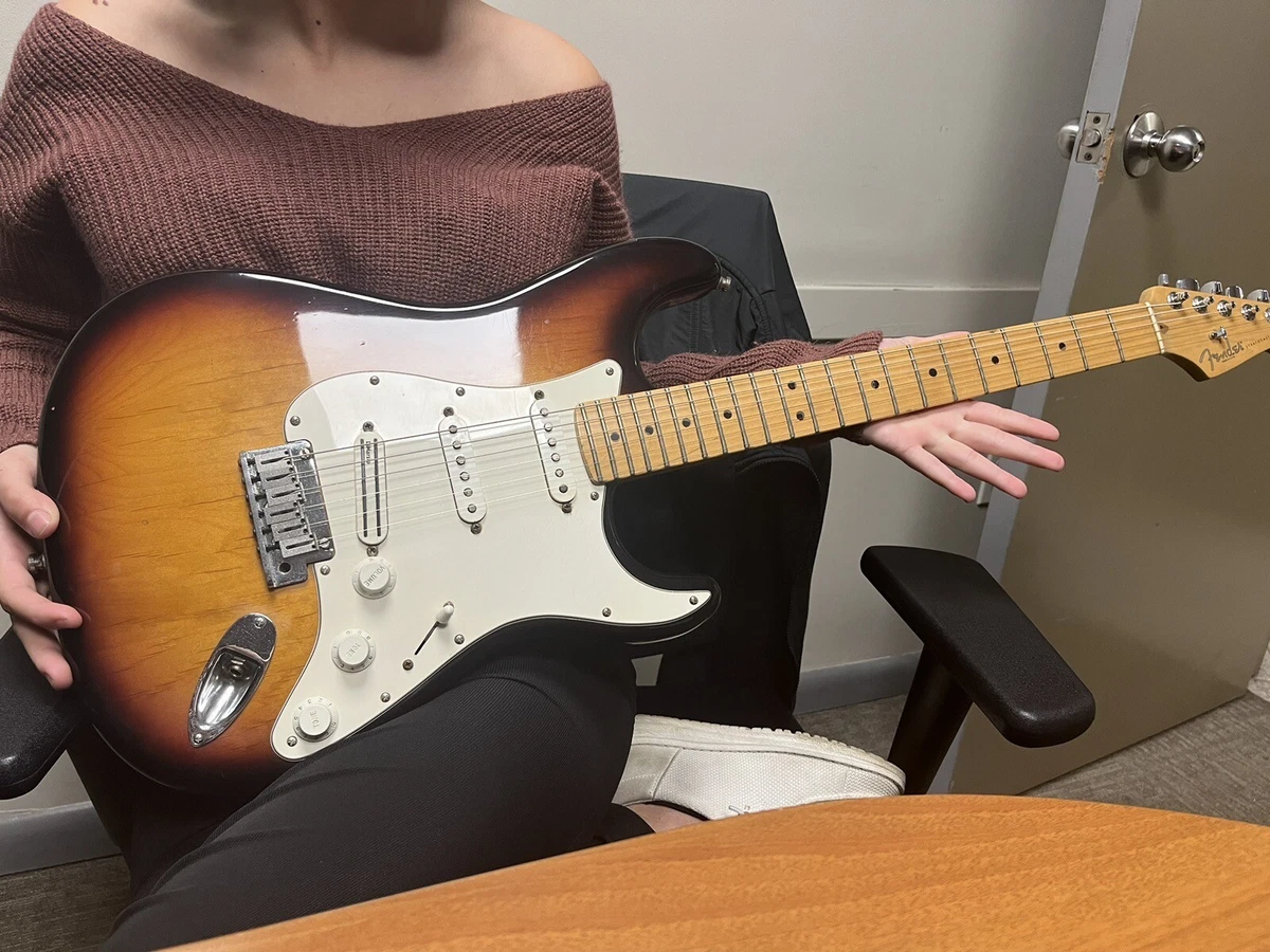 T*︎様 Fender USA American standard 2010 Used 2010 Fender American Standard Stratocaster Electric Guitar