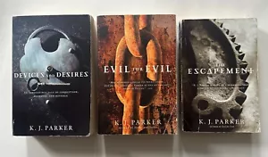 K. J. PARKER The Engineer Trilogy - Books 1-3 | 2007 Orbit Trade Paperback LOT - Bild 1 von 20