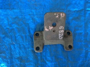 Soporte de montaje motor Toyota Landcruiser 2H LH -DIESEL HJ75.       mano izquierda - Imagen 1 de 2