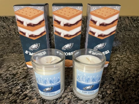 PHILADELPHIA EAGLES SEASON TICKETS HOLDER SGA GIFT SET S'MORES & SCENTED CANDLES Cover