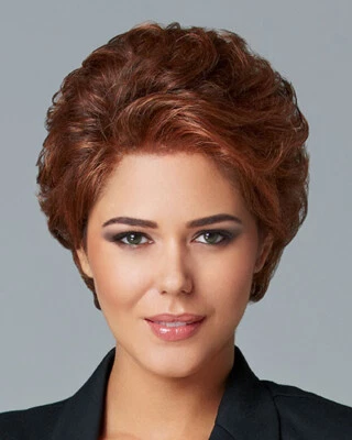 Pinnacle | Pelucas Gabor Foto 1 de 3