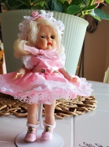 Vintage MUFFIE Nancy Ann STORYBOOK Strung 1950's Doll - Picture 1 of 8