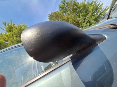 2005 Chrysler Sebring Passenger Side Mirror Assembly OEM Used 3624462 - Image 1 of 4