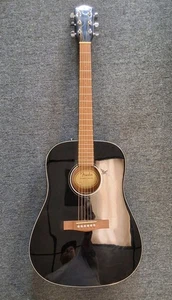 Fender CD-60 Akustikgitarre Dreadnought schwarze Farbe hat ein paar Schönheitsfehler - Bild 1 von 11