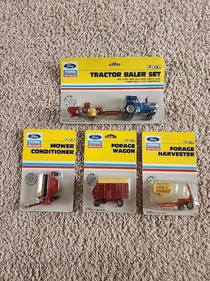 Juego de empacadoras para tractor Ford ERTL vintage 1/64 Foto 1 de 4