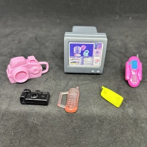 Vintage Barbie Zubehör Konvolut 6 Computer Monitor Handys Kameras - Bild 1 von 4
