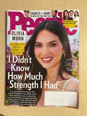 16 июня 2025 People журнал Оливия Манн сексуальная обложка король Чарльз и Гарри - Изображение 1 из 4