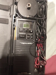 Vintage Realistic 40 Channel Two Way Emergency Citizens Band System - Picture 1 of 2